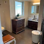Holiday home For Rent By The Sea Ballangen
