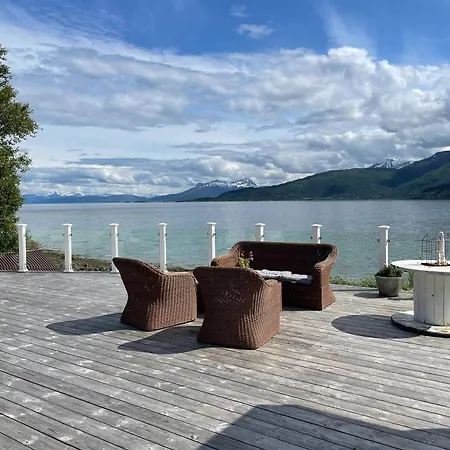 Tatil Evi For Rent By The Sea Ballangen