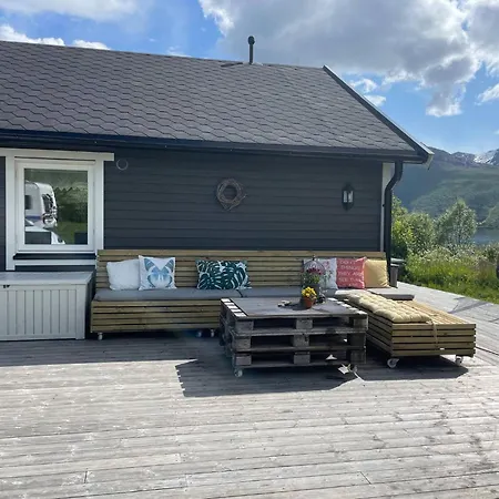 Tatil Evi For Rent By The Sea Ballangen